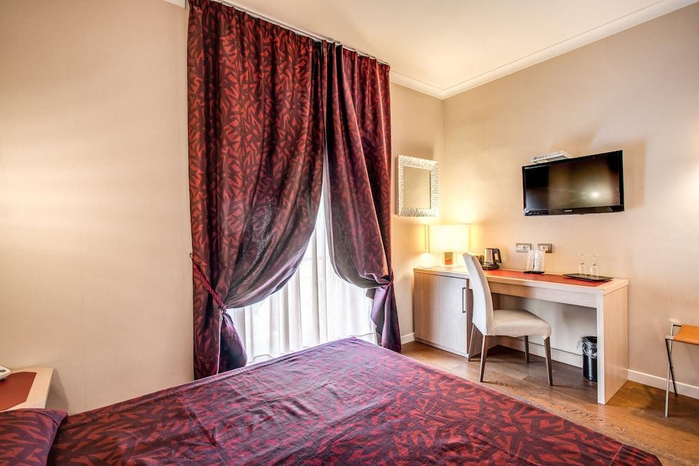 Roma Boutique Hotel Esterno foto