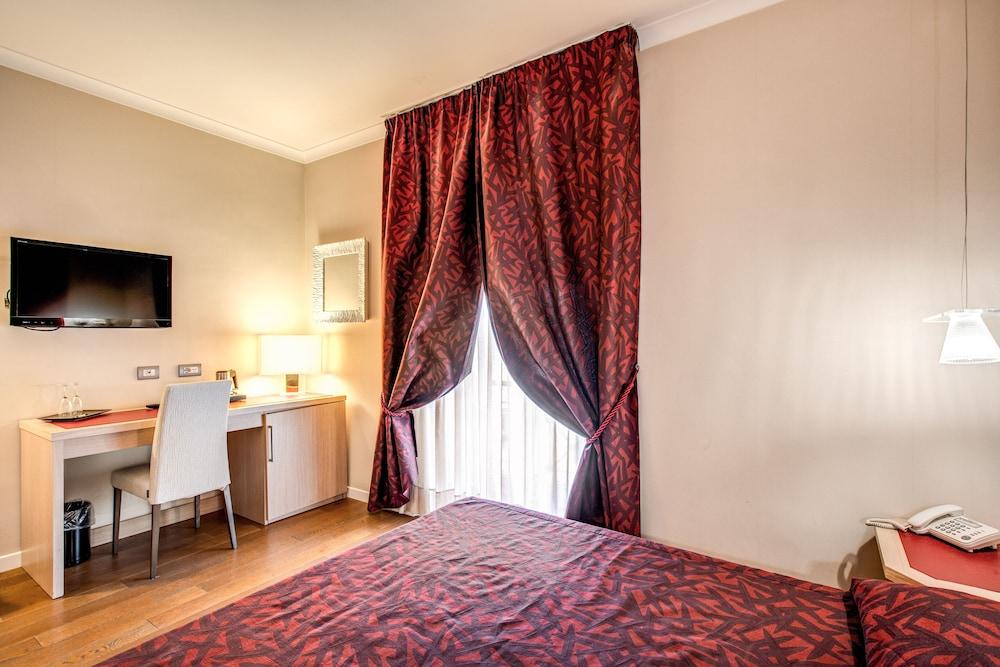 Roma Boutique Hotel Esterno foto