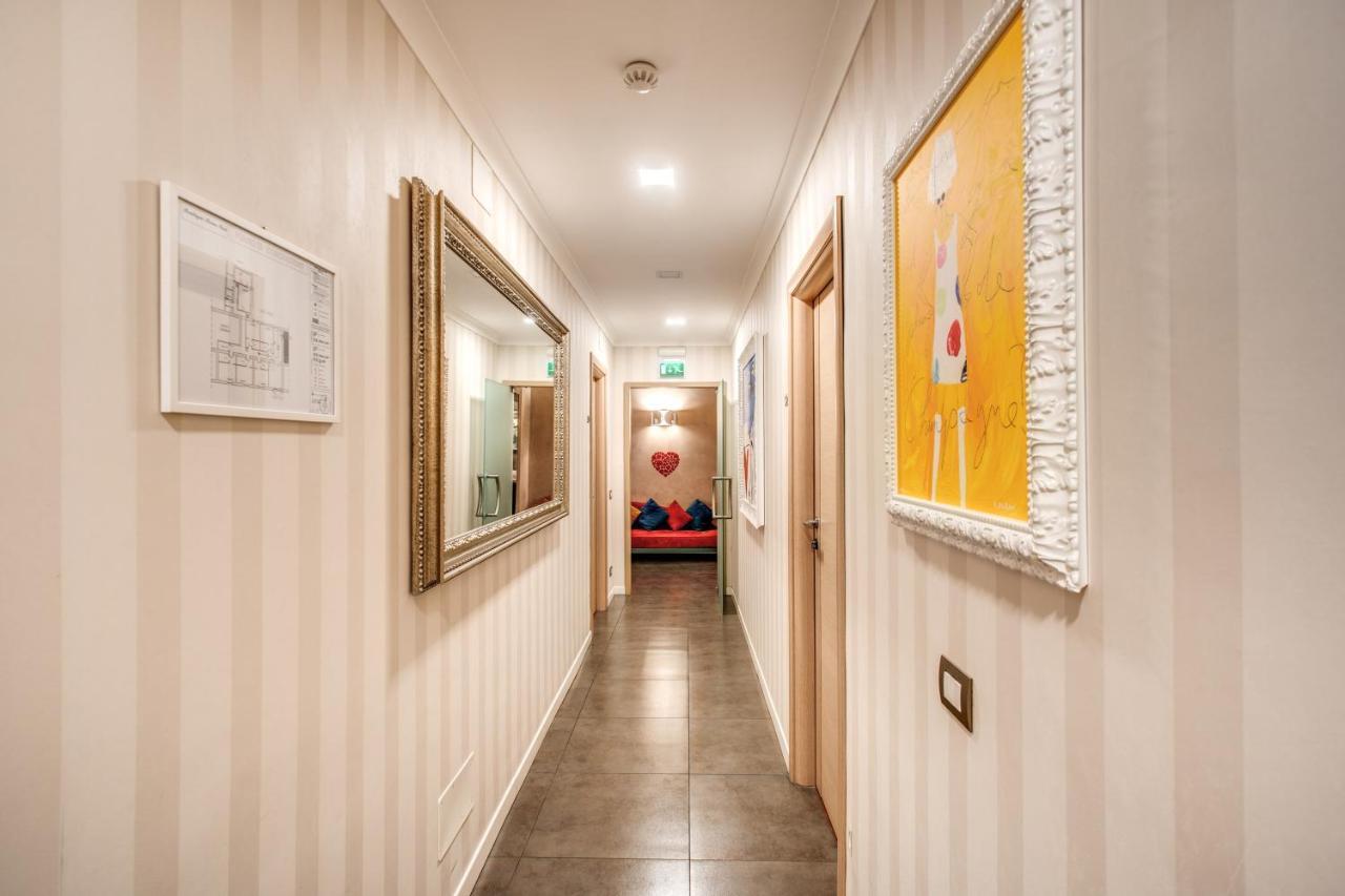 Roma Boutique Hotel Esterno foto