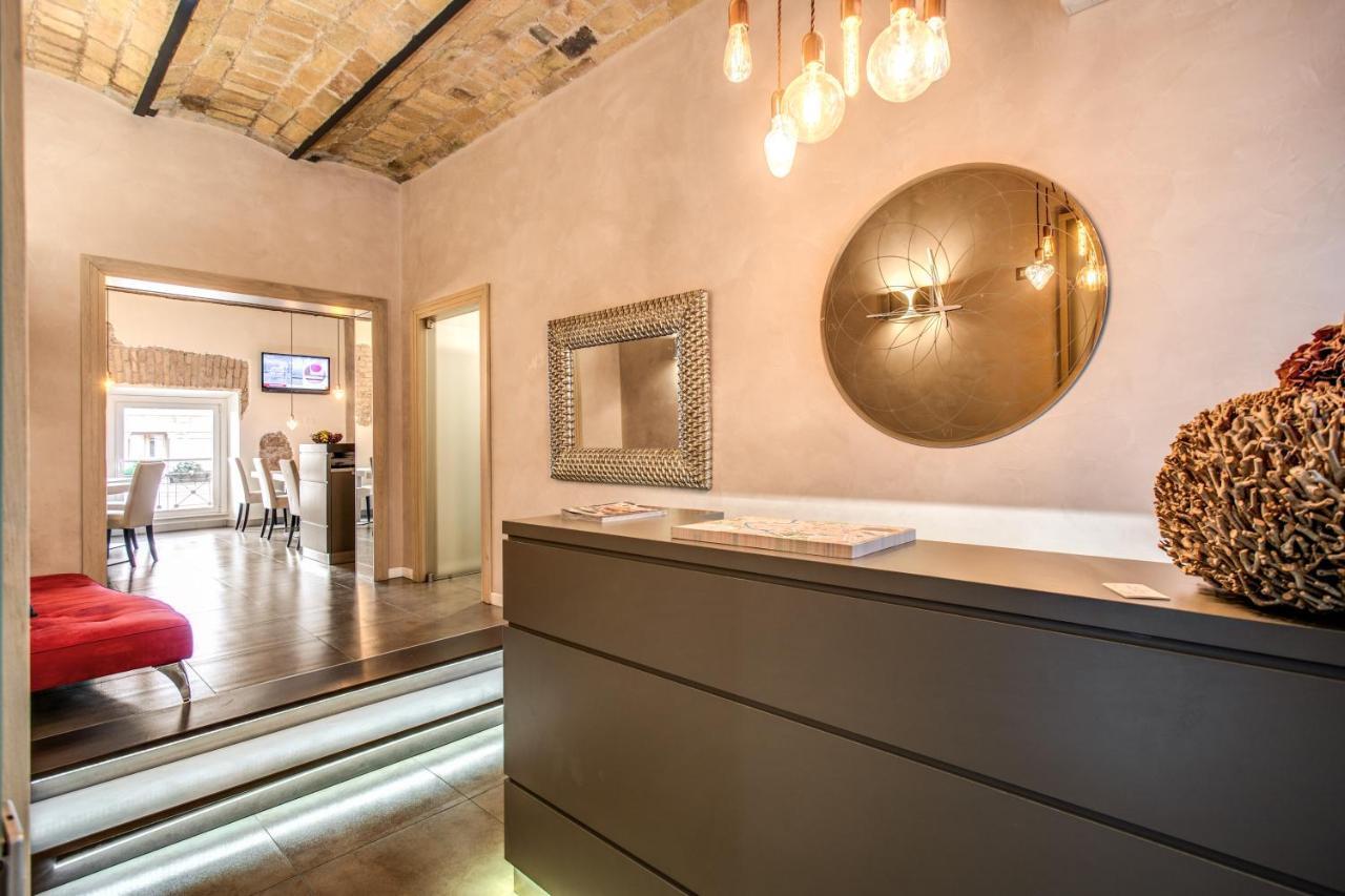 Roma Boutique Hotel Esterno foto